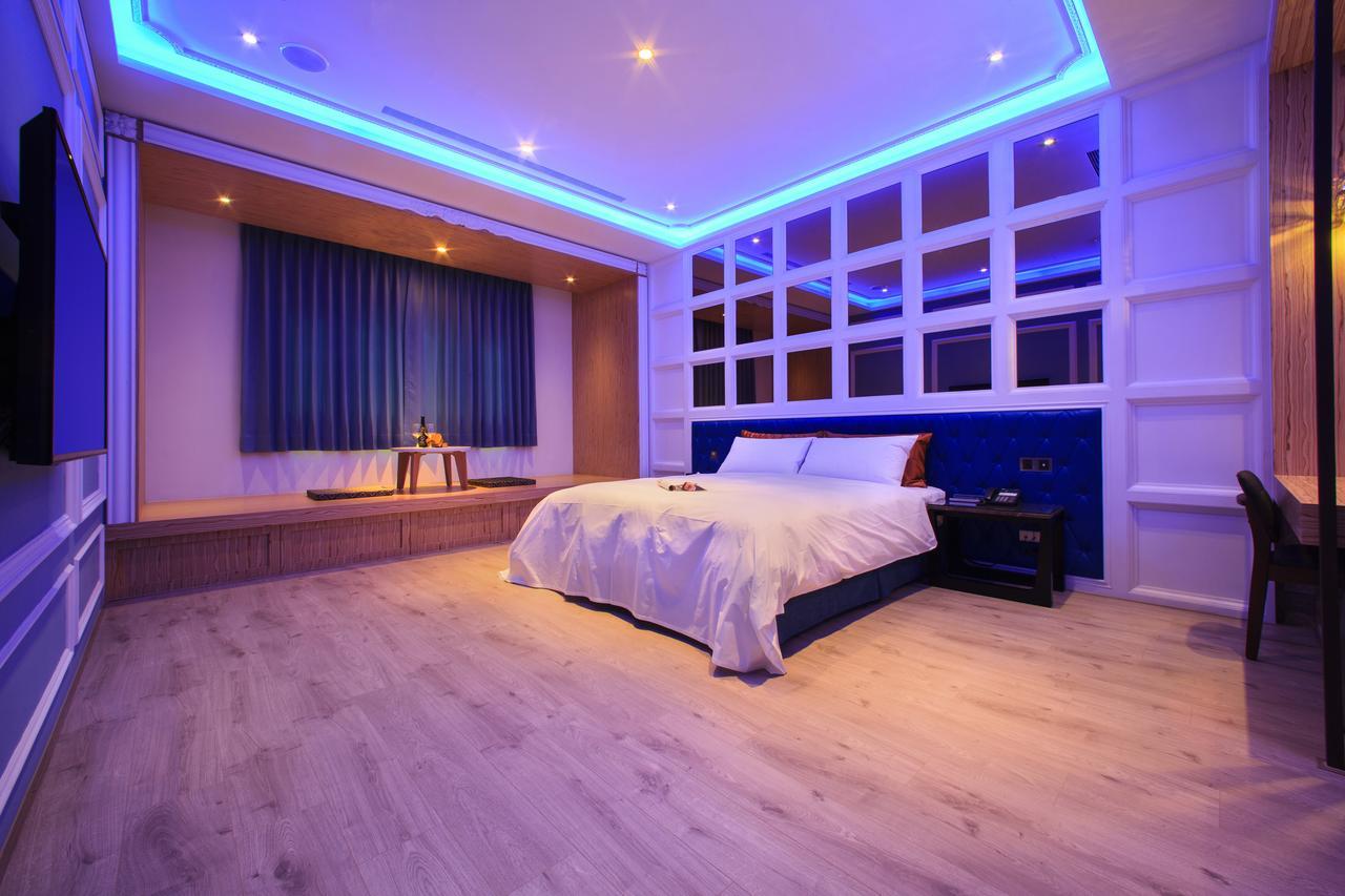 Chen He Spa Motel Lukang Luaran gambar