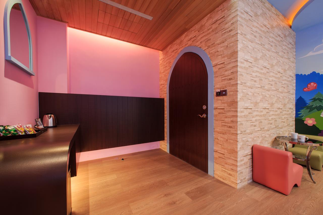 Chen He Spa Motel Lukang Luaran gambar